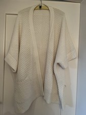 Marc Cain Poncho, Jacke, Überwurf, Weste, Strick, wollweiß, N3