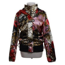 Miss Nickelson, Bomberjacke