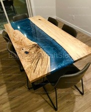 Handgefertigte blaue