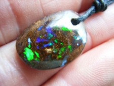 YOWAHNUSS OPAL, EDELOPAL aus