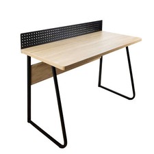 Schreibtisch mit Magnettafel