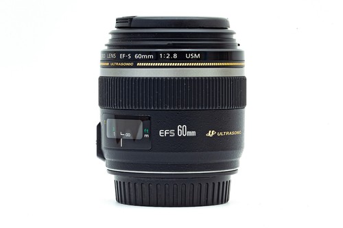 Canon 60mm macro lens - 60mm,