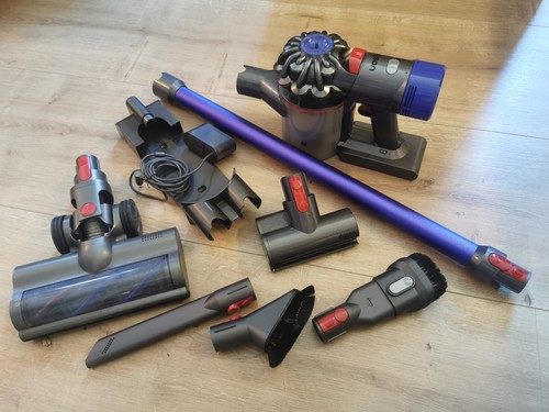 Dyson staubsauger mit - v8,