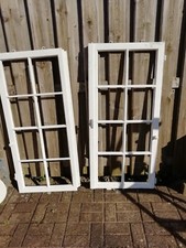 Deko Sprossen-Holzfenster o. Glas Weiß für Schaufenster 2 Stck. + Schild 