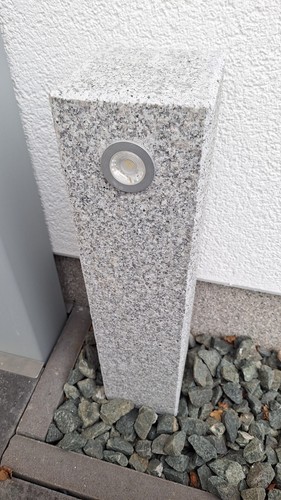 Granitpalisade 50x12x12cm mit