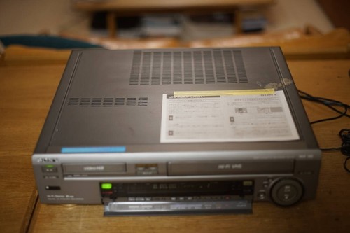 Sony vhs hi8 double deck - sony,