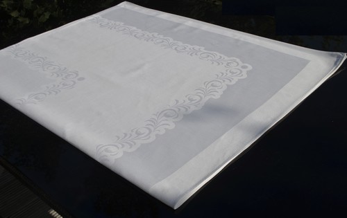 Ungebrauchte tischdecke rhodos - ungebrauchte,