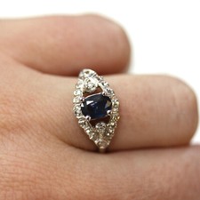 Massiver Ring 0,9 ctw natürlicher blauer Saphir & Diamant 14 kt Weißgold Auge Navette