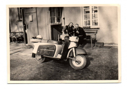 Vintage foto motorroller iwl - vintage,