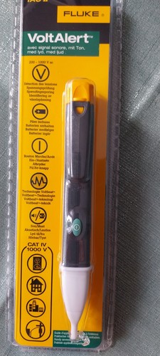 Spannungsprüfer