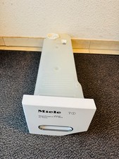 Miele Wassertank T1 Wärmepumpentrocker WP SteamFinish +  XL Tronic Behälter