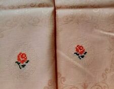 Tischdecke/Kaffeedecke Damast Neuw. rosa Handarbeit mit Rosenstickerei  190×105 