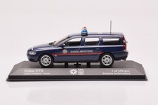 430171899 Volvo V70 Garde Frontiere Suisse Minichamps 1/43