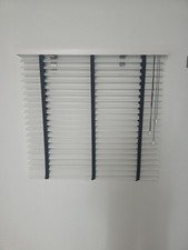 Holz Jalousie, 50 mm Lamellen