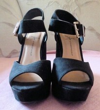 Damenschuhe  von Atmosphere schwarz Gr.37