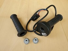 Original Aprilia Tuareg 660 E5+ 2025 Gasgriff und Griff links - 2D000095