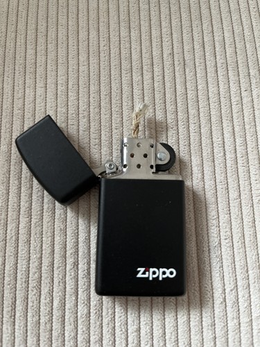 Klassisches zippo feuerzeug - zippo,
