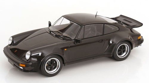 Minichamps porsche 911 - 1:12,
