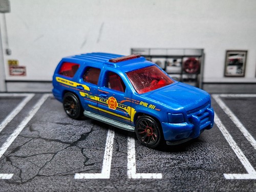 Hot wheels chevy tahoe - wheels,