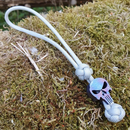 Lanyard for knife - for, paracord