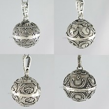 Klangkugel - Kugel silber Anhänger Amulett Medaillon Engel Feenkugel Elfenrufer
