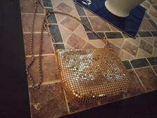 Wunderschöne Vintage Tasche Kettentasche Goldfarbig Glanzvoll 70er/80er Jahre 