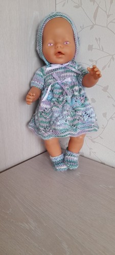 Handgestrickte puppenkleidung - handgestrickte,