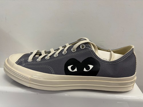 Converse large peeping - converse,