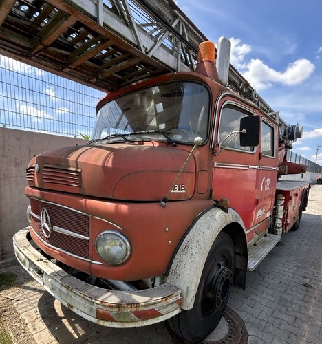 Feuerwehr mercedes - feuerwehr,