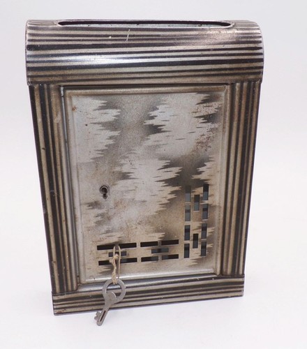 Alter briefkasten mit - briefkasten,