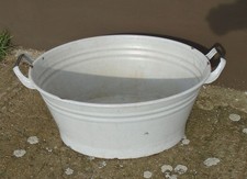 ALTE Wanne Emaille Wasser