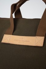 Edle und Stilvolle Moët & Chandon - Weekender, Reisetasche aus geprägtem Canvas 