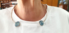 Tipico EigenArt J. Trenker Designschmuck Halsreif 925 Silber Aqua Aura ø 13,8 cm