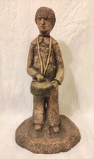 VINTAGE TONFIGUR * JUNGE/MANN MIT TROMMEL / TROMMLER *H 31,4 CM* HANDARBEIT 