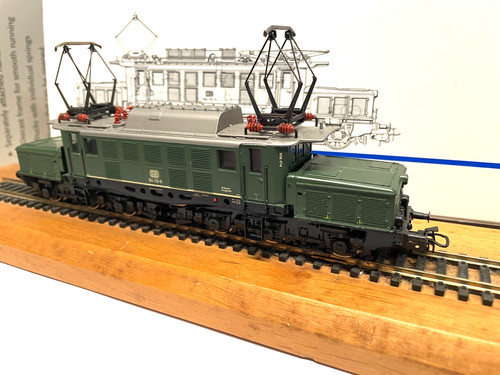 Märklin lok 194 112 - ho,