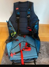 Gleitschirmgurtzeug inkl Rettungsschirm der Marke Woddy Valley Wany 3