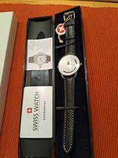 Originalverpackte SWISS WATCH