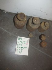 6 rostige Gewichte f