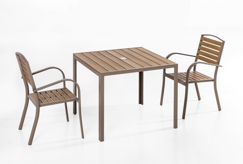 Quadrattischer gartentisch aus - quadrattischer,