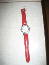 Damen Quartz Armbanduhr mit Straß Steinen rotes Kunstlederarmband