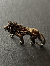 Löwe aus Messing | Schlüsselanhänger | Tierfigur | Massiv & detailreich