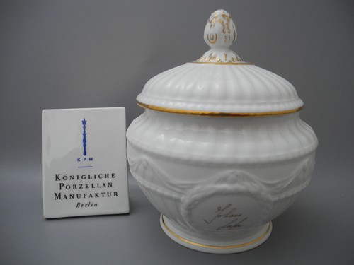 Kpm bonboniere kurland - bonboniere, johann