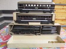 Lok FD 50 von Zeuke und 2 Wagen, teils im Okt. frühe Version