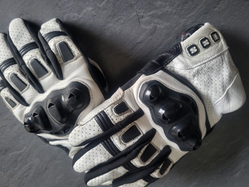 Motorradhandschuhe