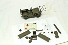 1:35 Modell Italeri Willys Jeep Ambulance gebaut unbemalt