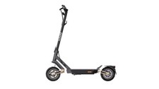 NAVEE ST3 Pro E-Scooter mit