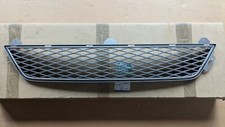 Grill Stoßfänger Platin-Silber Ford Mondeo BJ 03-07 1346073 5S7Y17B968AA55PT