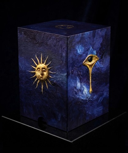Tomorrowland treasure case - treasure,
