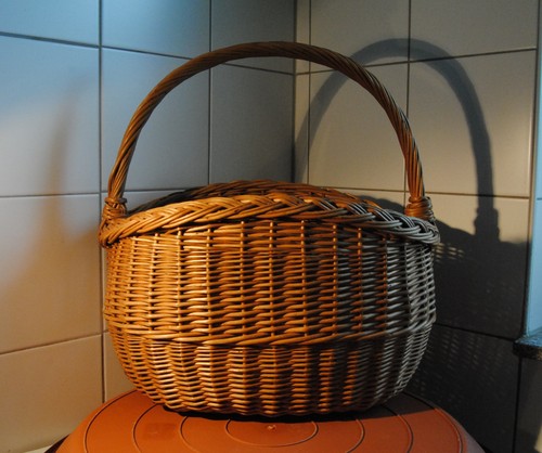 Einkaufskorb aus vollweide mit - einkaufskorb,