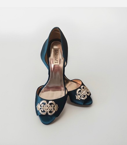 Badgley mischka satin pumps - badgley,